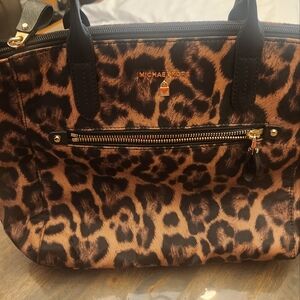 Michael kors leopard purse